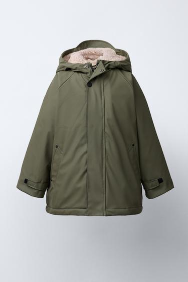 Zara Прорезиненная куртка WATER REPELLENT на искусственной овчине