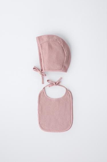 Zara Комплект из чепчика и нагрудника