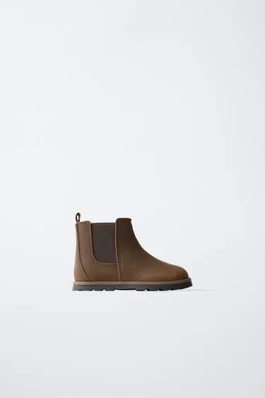 BAREFOOT FASHION BOOTS