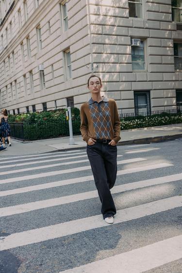 Zara Трикотажный свитер поло с узором «ромбы»