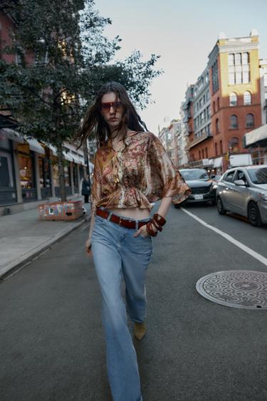 Zara Узорчатая атласная рубашка