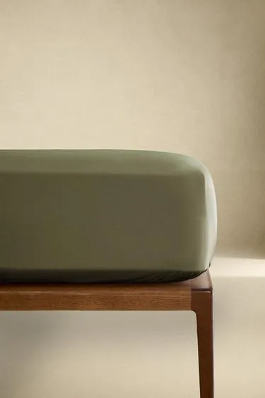 PERCALE FITTED SHEET | 30 CM HIGH (300 THREAD COUNT)