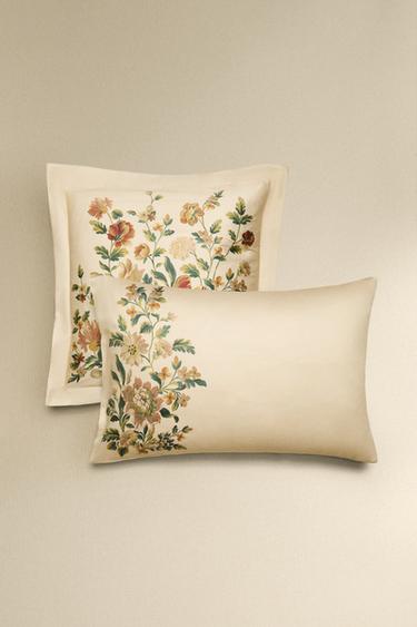 Zara Подушка из хлопкового сатина с цветочным принтом