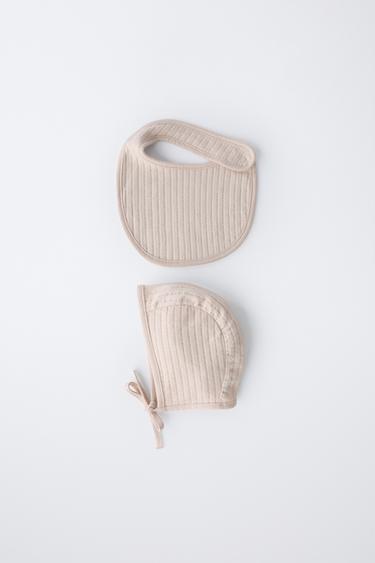 Zara Комплект из чепчика и нагрудника