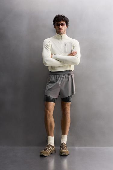 Zara Футболка из технической ткани с воротником на молнии