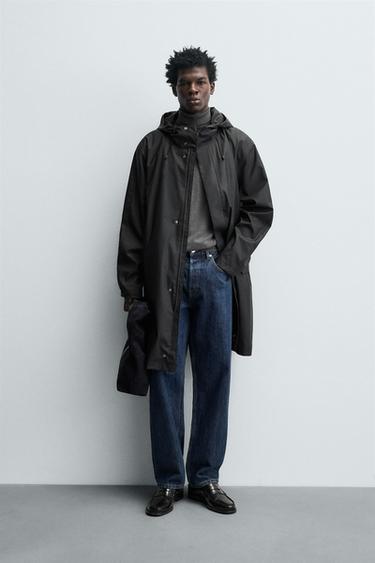 Zara Прорезиненная парка с капюшоном