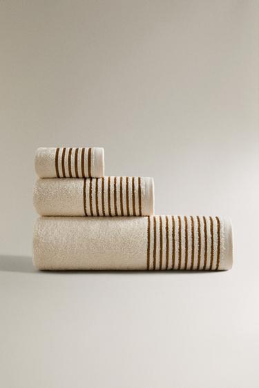 Zara Полотенце для ванны с полосатым краем
