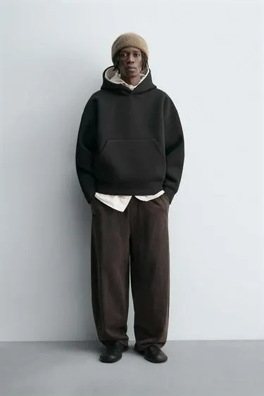 Толстовка из неопрена с рельефной надписью- Заказать в России