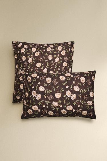 Zara Наволочка с цветочным принтом