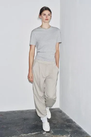 BASIC COTTON T-SHIRT