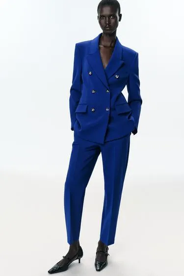 HIGH-WAIST SLIM-FIT TROUSERS