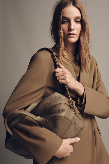 Zara Удлиненная кожаная сумка-боулинг купить с доставкой.