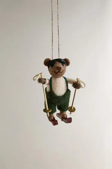 Рождественская игрушка WOOL SKIING BEAR с елочкой