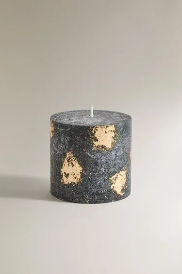 WINTER CYPRESS SMALL CYLINDER SCENTED CANDLE