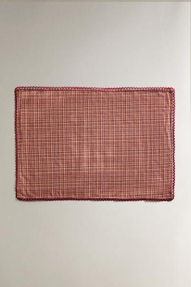 Zara Развертываемый рождественский подстольник