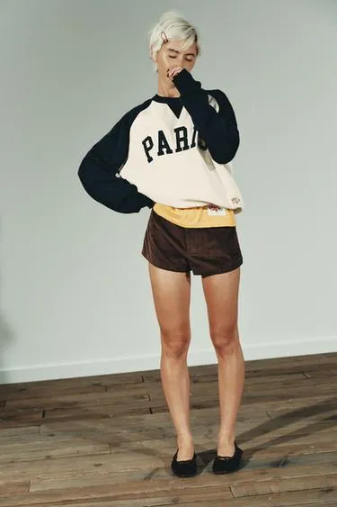 Толстовка в стиле преппи