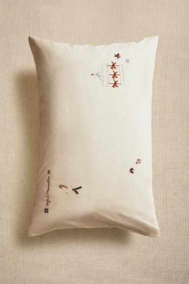 Zara Детский новогодний наволочка с фигурным узором