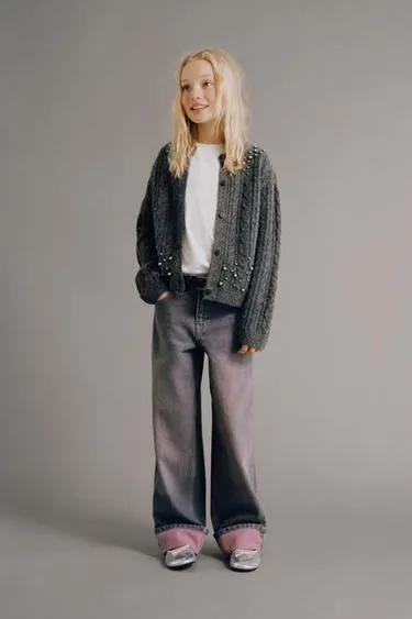 Вязаный кардиган с жемчугом и узором «косы»- Заказать в России
