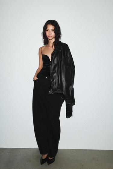 Zara Бархатное боди на бретелях