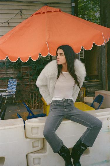 Zara Укороченные расклешенные джинсы TRF с высокой посадкой купить с доставкой.