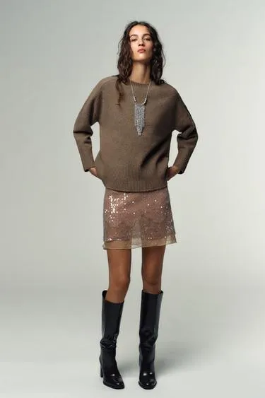 Мини-юбка с пайетками, трикотажем и кружевом- Заказать в России