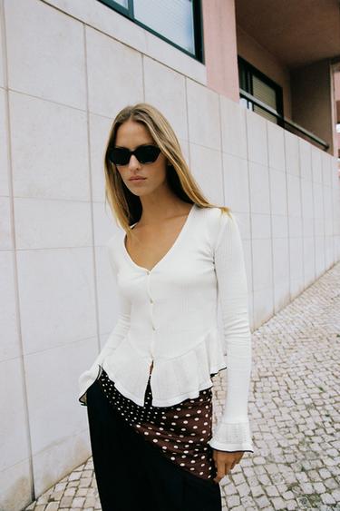 Zara Куртка из мягкой ткани с воланами