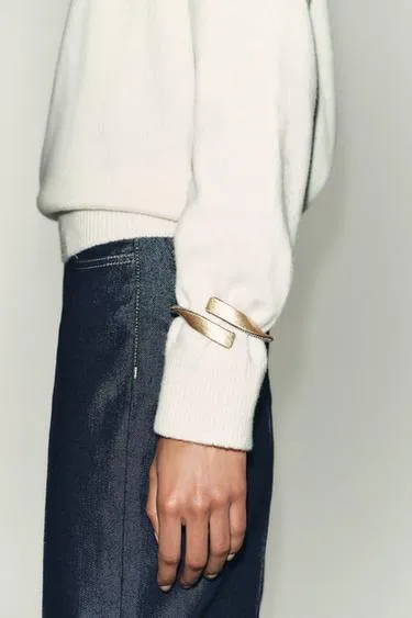 Комбинированный браслет со стразами- Заказать в России