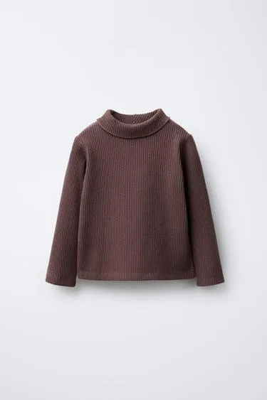 RIBBED TURTLENECK T-SHIRT