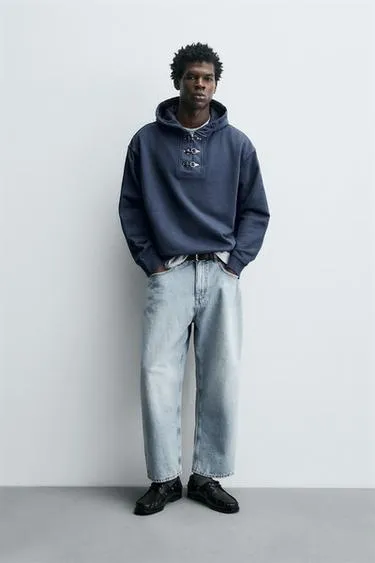 Худи с капюшоном и навесными петлями- Заказать в России