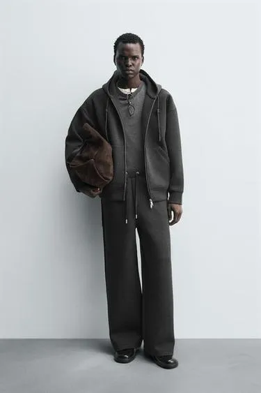 Брюки WIDE FIT с эффектом неопрена- Заказать в России