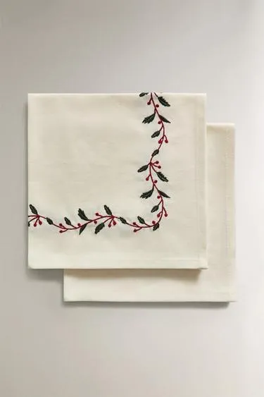 Набор хлопковых рождественских салфеток с ягодами (набор из 2)