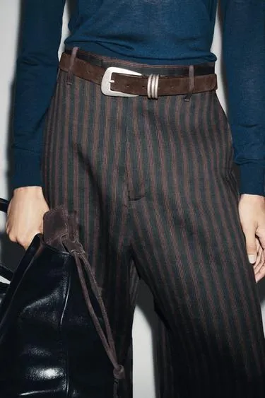 Ремень из спилковой кожи с кольцами- Заказать в России