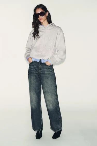 Худи с капюшоном и объемным низом- Заказать в России