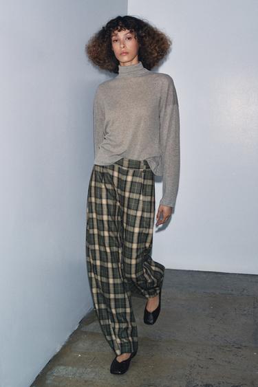 Zara Футболка с воротником-стойкой