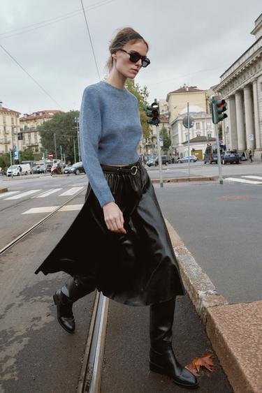 Zara Мягкий трикотажный свитер