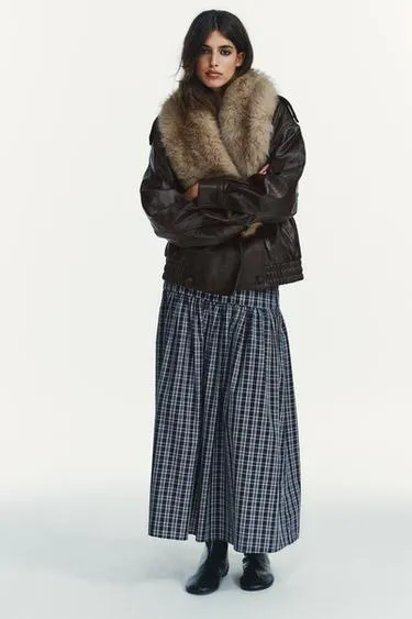 Куртка из искусственной кожи со съемным воротником- Заказать в России