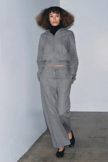 Мягкое худи в рубчик- Заказать в России