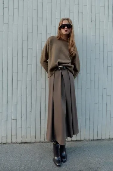 Мягкий трикотажный свитер- Заказать в России