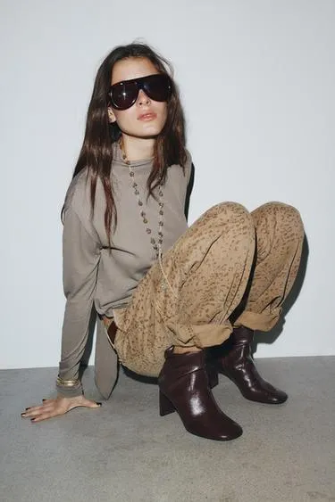 Ботильоны на высоком каблуке