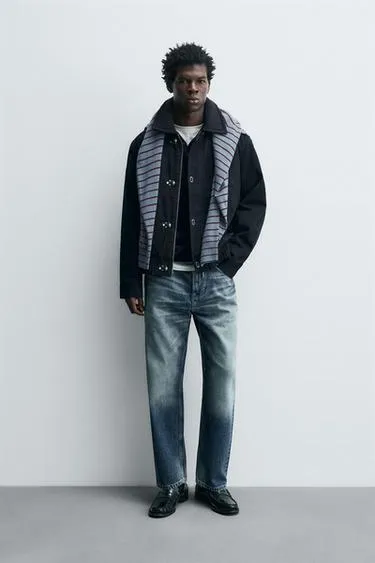 Куртка с воротником и металлическими петлями- Заказать в России