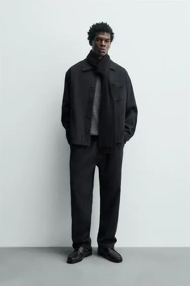 Рубашка с накладными карманами и текстурой