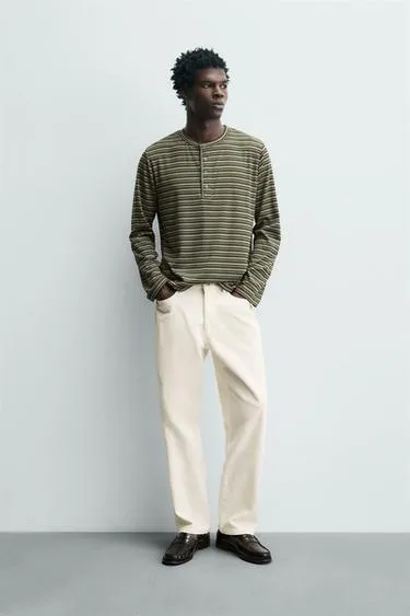 Футболка в полоску с воротником на кнопках- Заказать в России