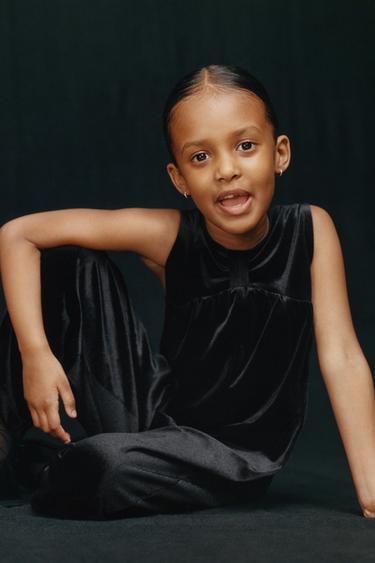 Zara Длинный бархатный комбинезон с бантом