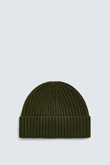 Шапка бини из смесовой шерсти