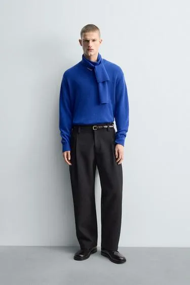 Свитер из шерсти и кашемира с V-образным вырезом — LIMITED EDITION- Заказать в России