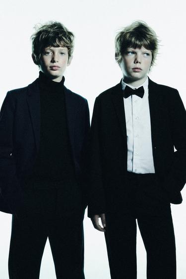 Zara Рубашка со съемной атласной бабочкой