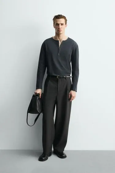 Футболка с воротником на пуговицах — LIMITED EDITION