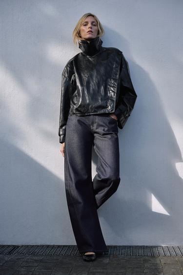 Zara Куртка с блестящей тканью — ZW COLLECTION