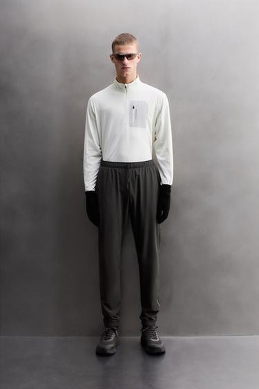 Zara Легкие брюки из высокотехнологичной ткани