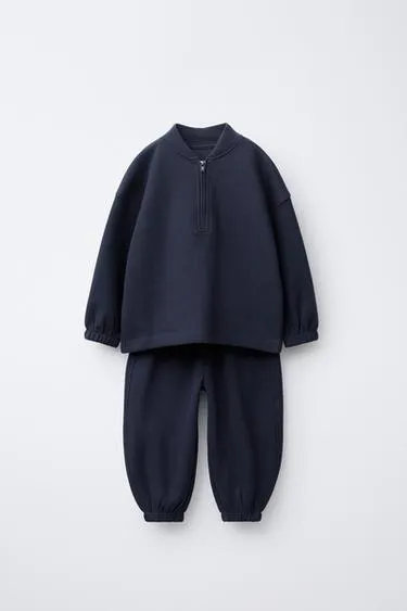 Однотонный комплект из толстовки и брюк-джоггеров- Заказать в России